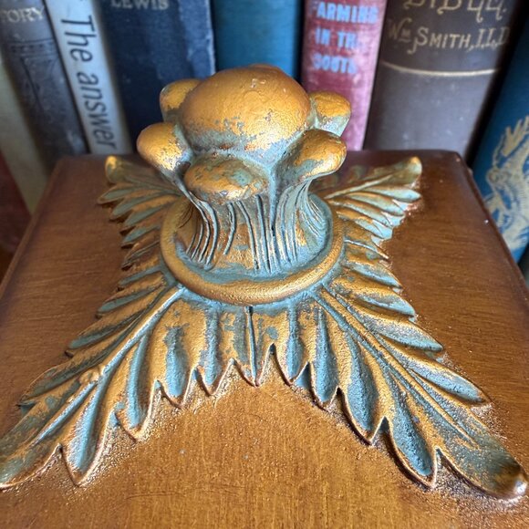 Large Vintage Ornate Heavy Trinket Box - Picture 14 of 16